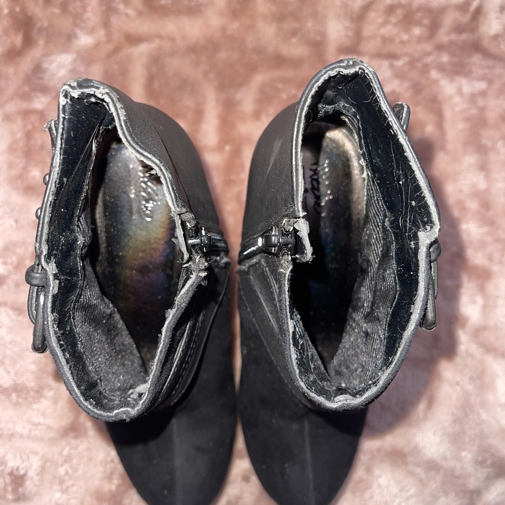 Bootie! - Picture 7 of 7